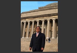 Professor Vicente Sinining at Columbia University in New York, USA